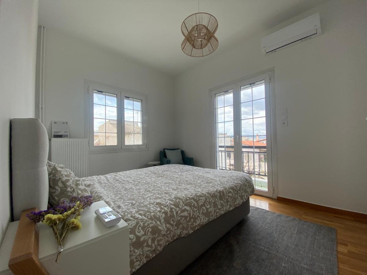 Faliro Comfort Apartment 10 Mins Walking To The Beach Ateny Zewnętrze zdjęcie