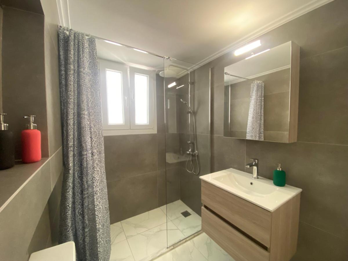 Faliro Comfort Apartment 10 Mins Walking To The Beach Ateny Zewnętrze zdjęcie