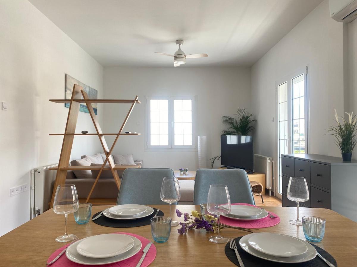 Faliro Comfort Apartment 10 Mins Walking To The Beach Ateny Zewnętrze zdjęcie