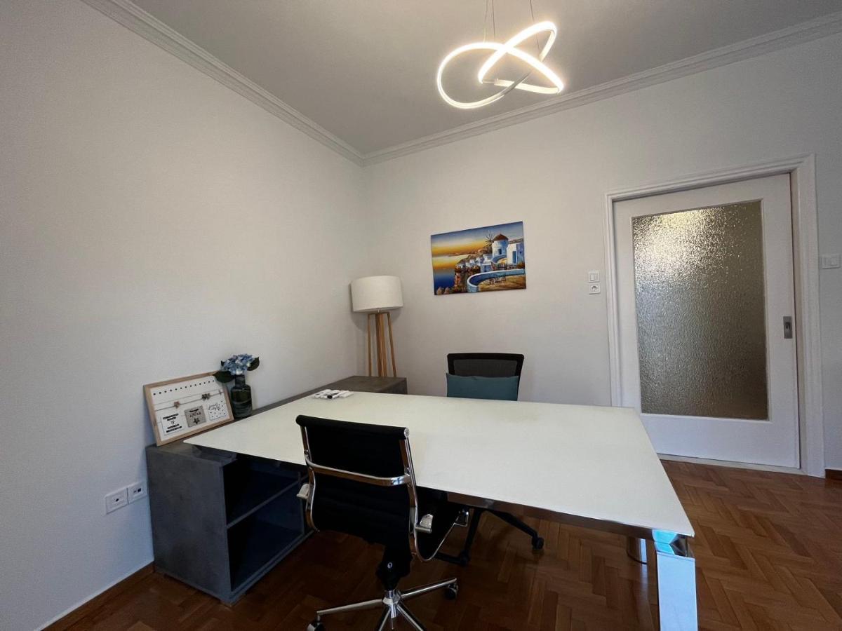 Faliro Comfort Apartment 10 Mins Walking To The Beach Ateny Zewnętrze zdjęcie