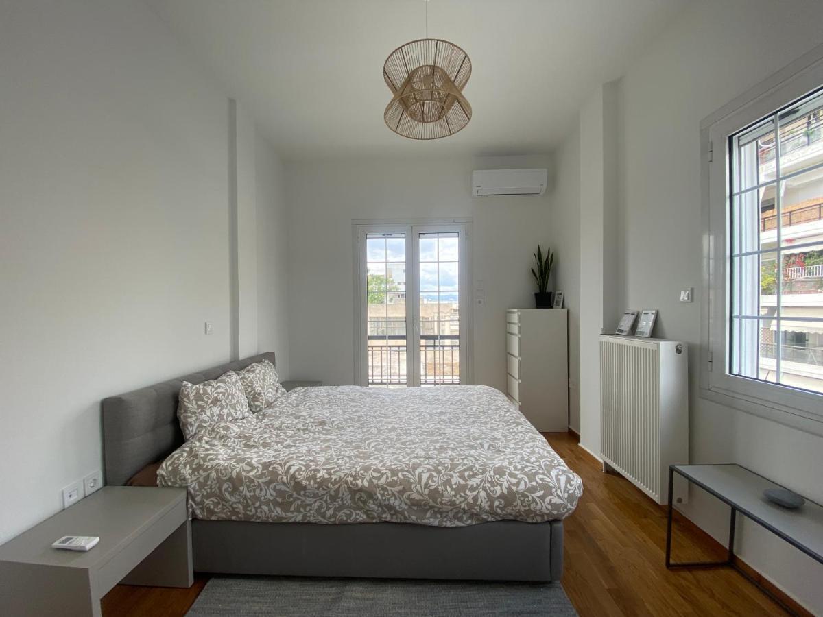 Faliro Comfort Apartment 10 Mins Walking To The Beach Ateny Zewnętrze zdjęcie